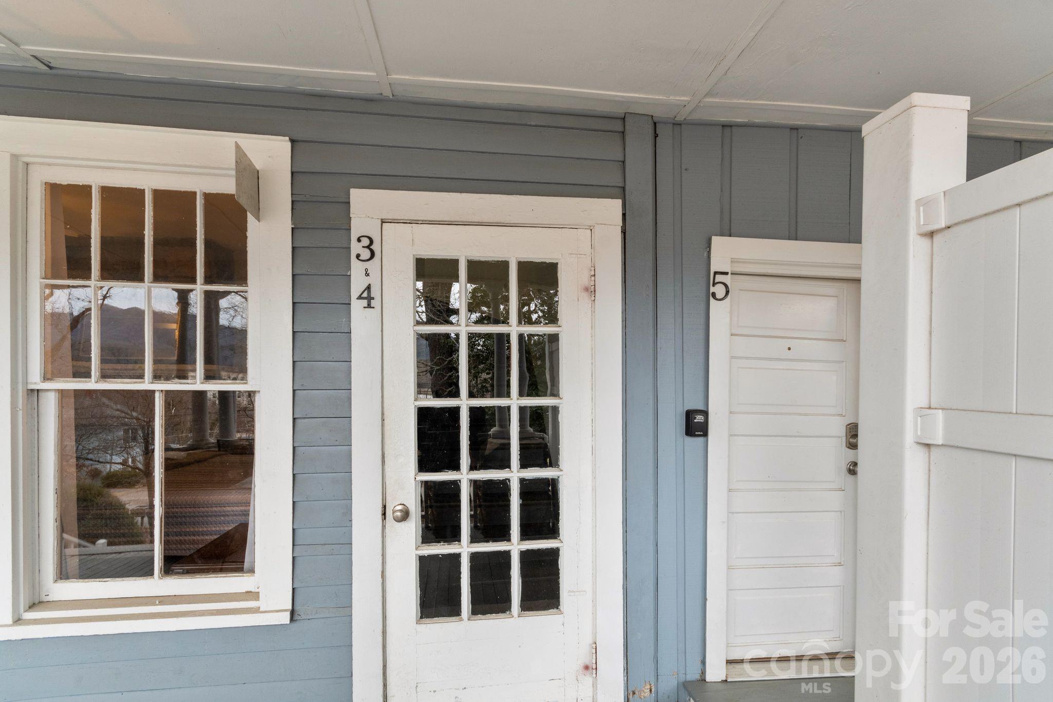 33 Vance Avenue Black Mountain NC 28711