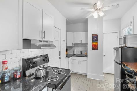 33 Vance Avenue Black Mountain NC 28711