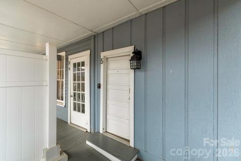 33 Vance Avenue Black Mountain NC 28711