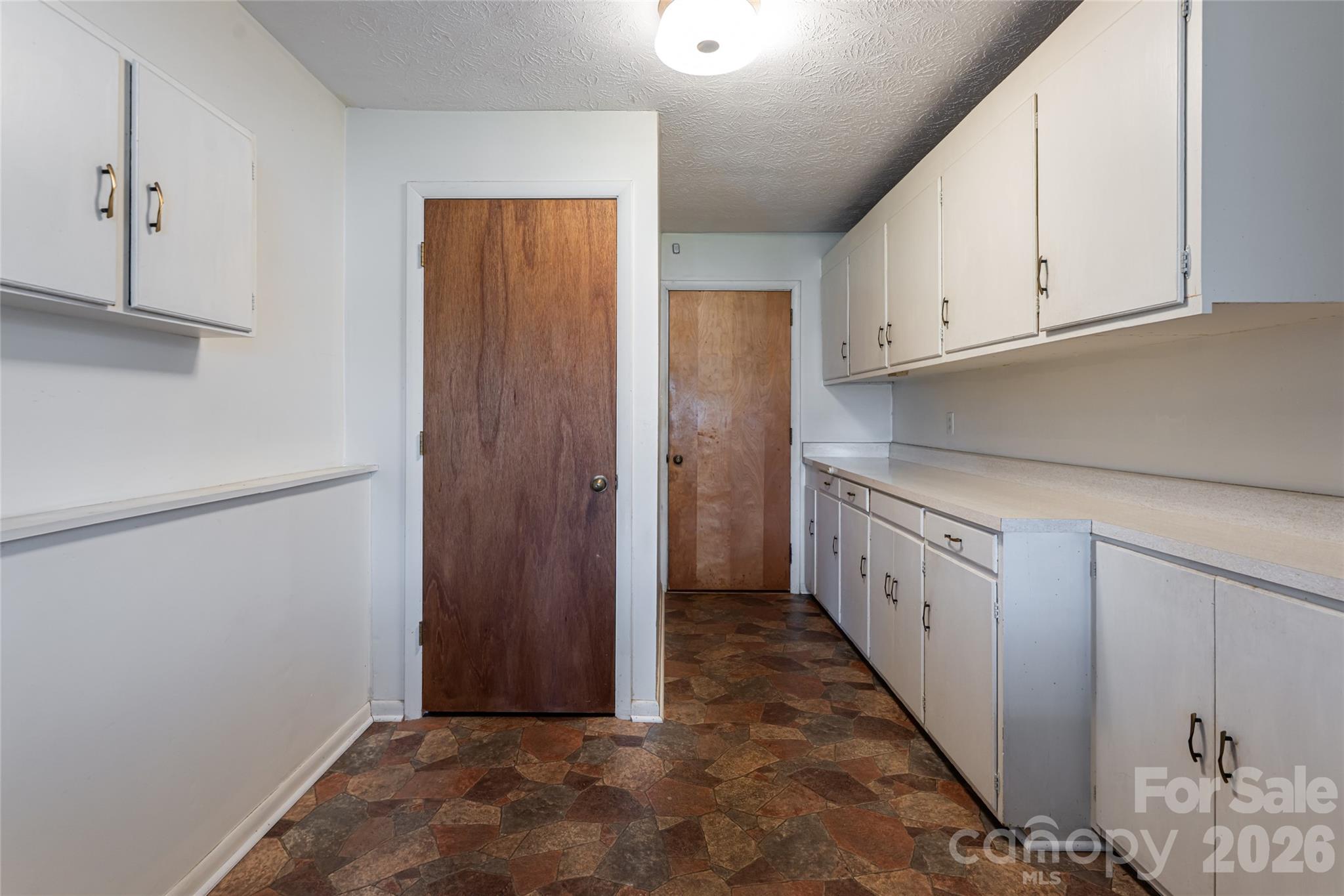 180 Lakewood Drive Asheville NC 28803