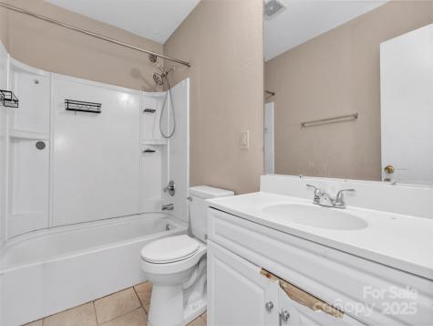 114 Elden Street Hendersonville NC 28739