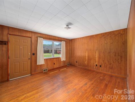 193 Old Howell Mill Road Waynesville NC 28786