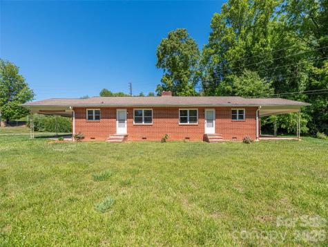193 Old Howell Mill Road Waynesville NC 28786