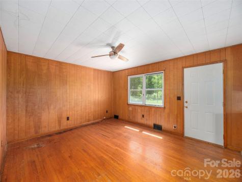 193 Old Howell Mill Road Waynesville NC 28786