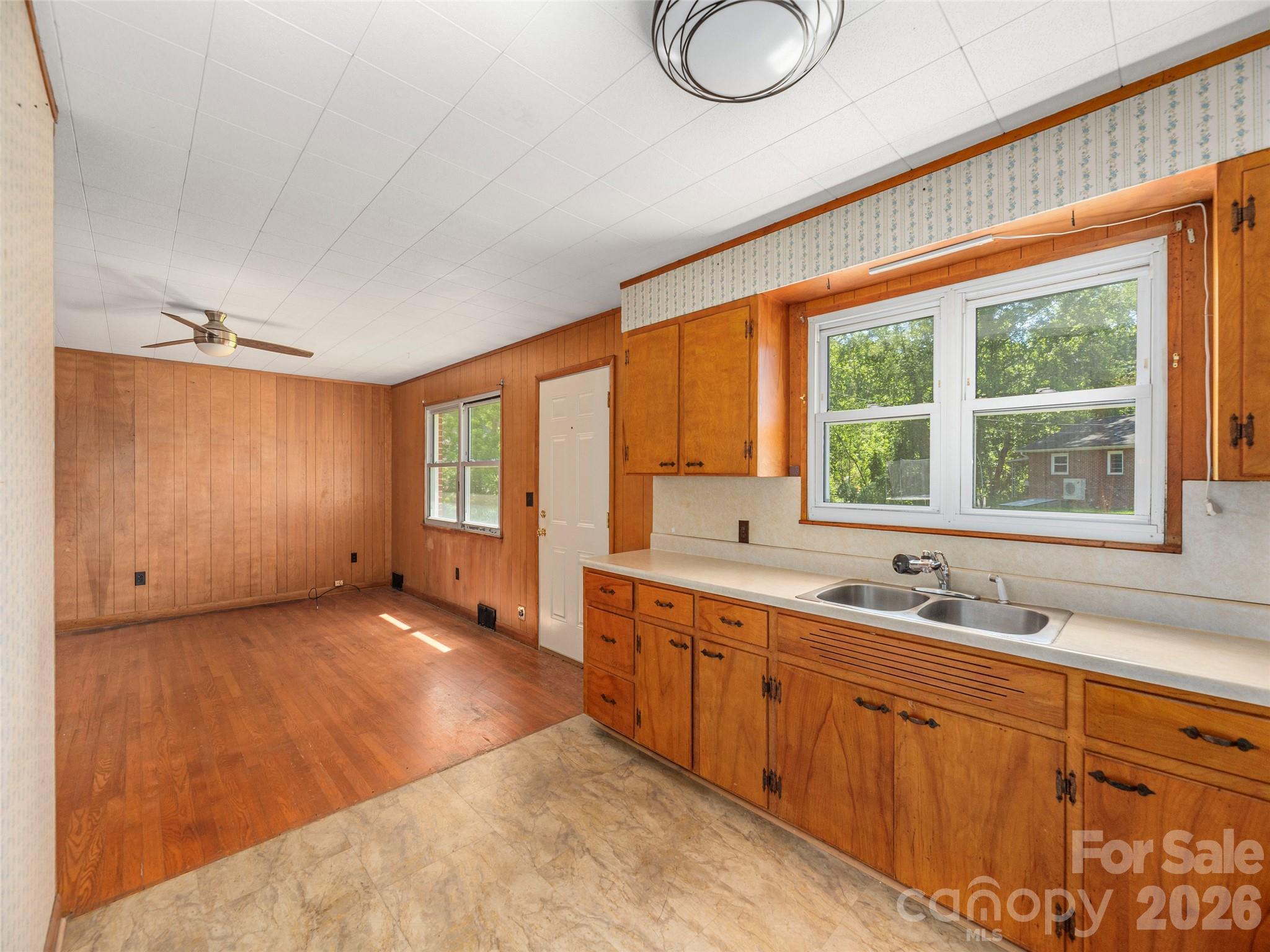 193 Old Howell Mill Road Waynesville NC 28786