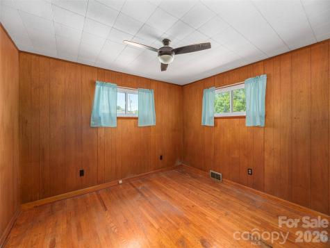 193 Old Howell Mill Road Waynesville NC 28786