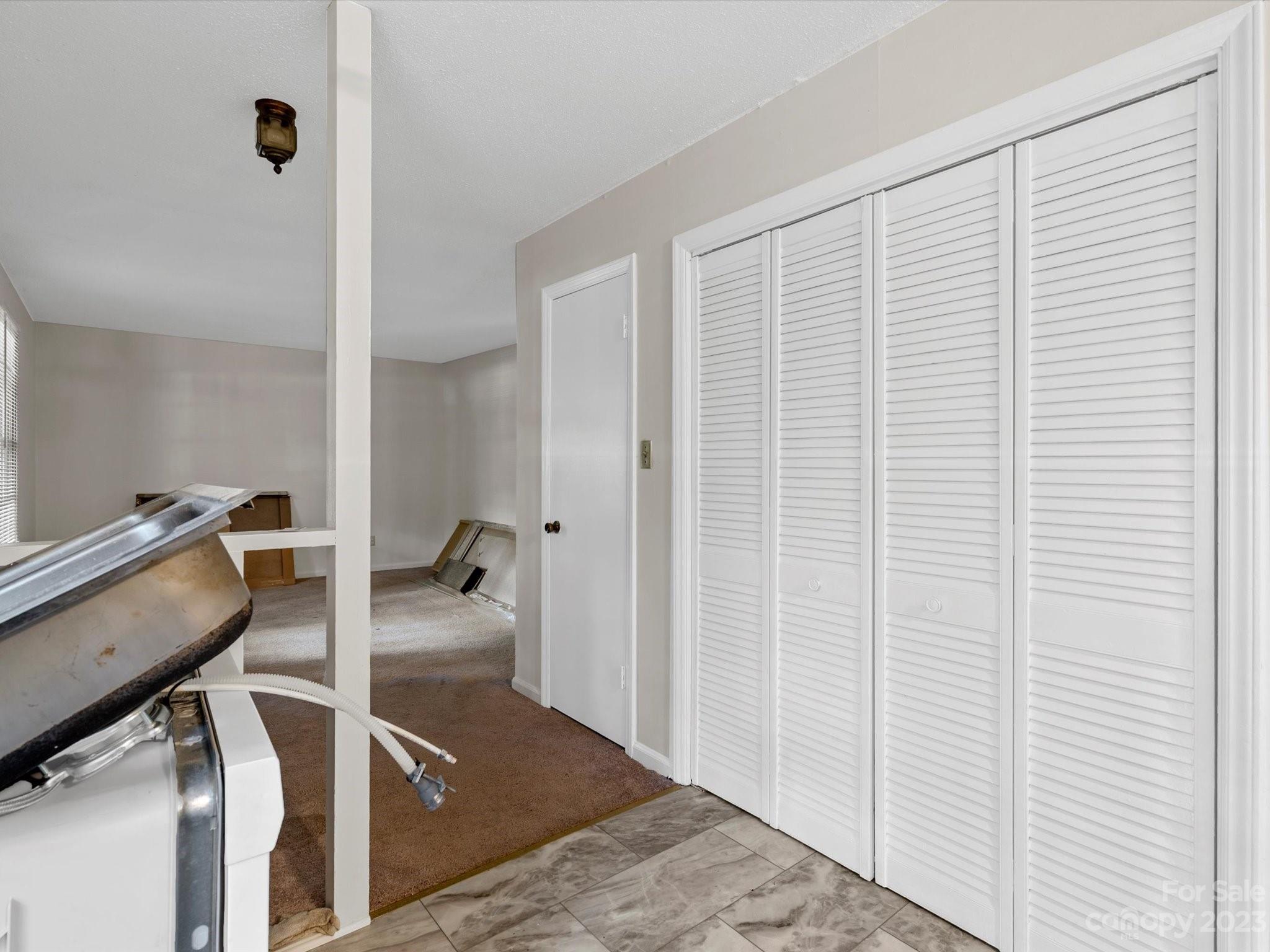1061 Pineborough Road Charlotte NC 28212