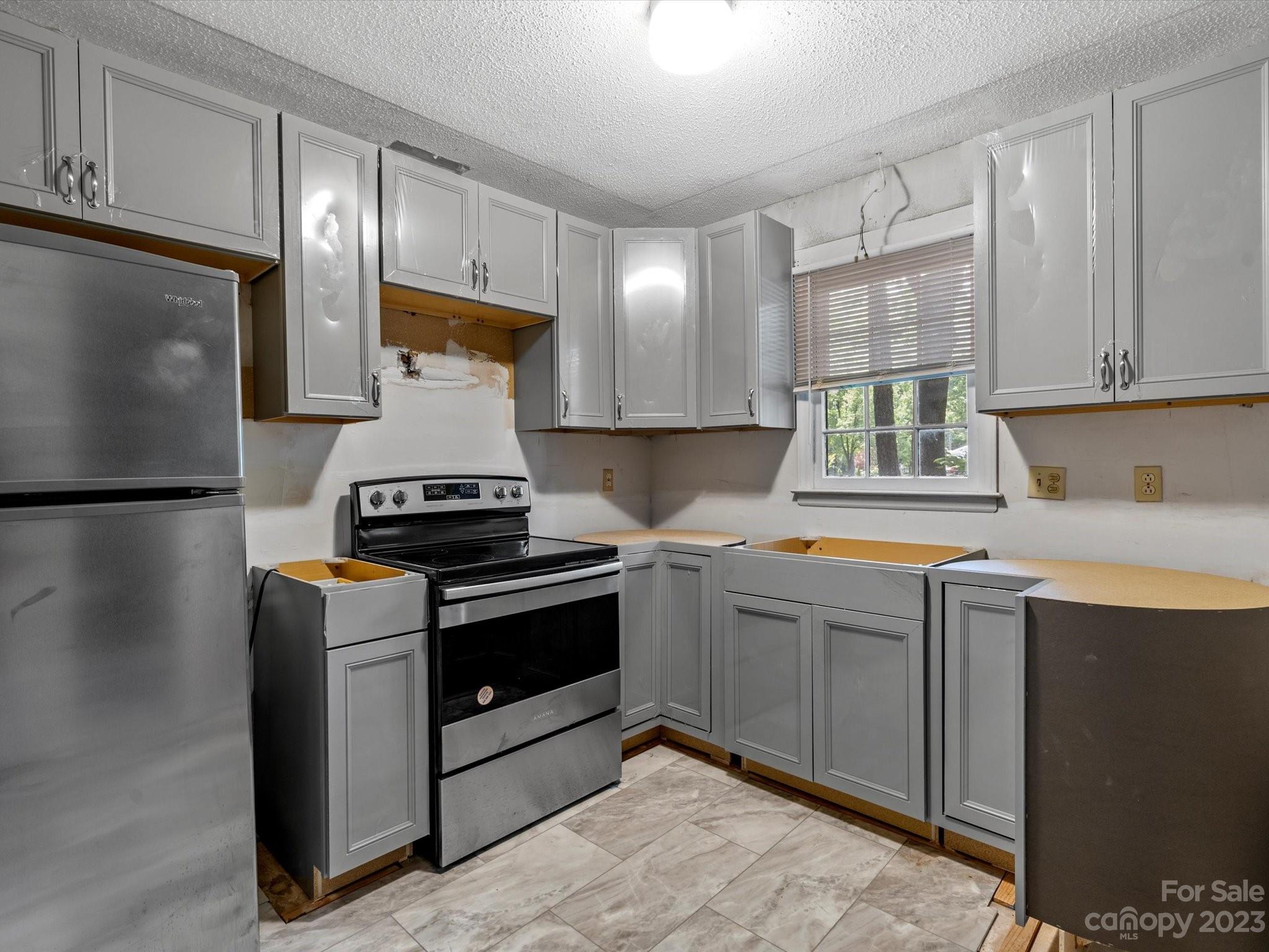 1061 Pineborough Road Charlotte NC 28212