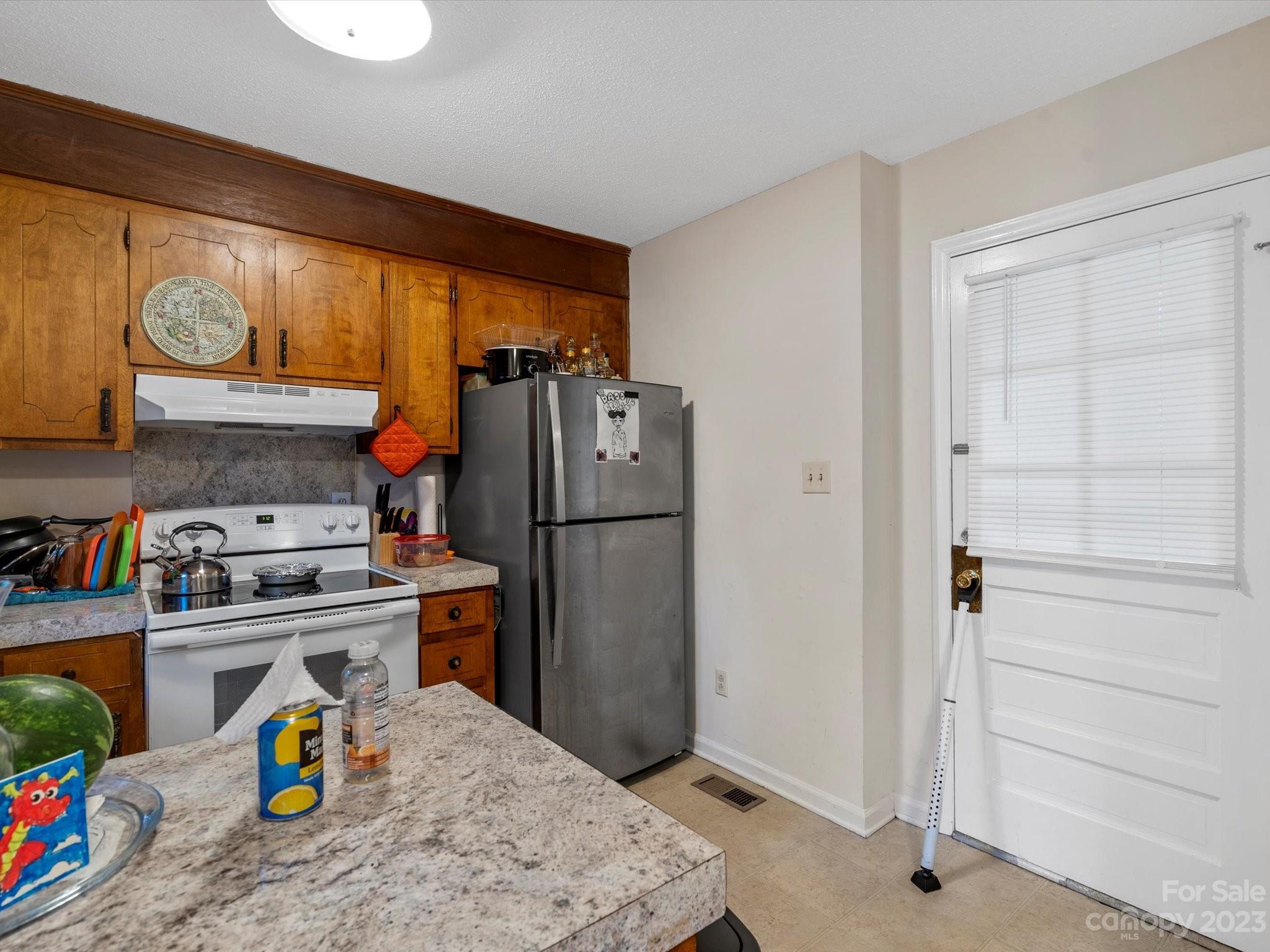 1061 Pineborough Road Charlotte NC 28212