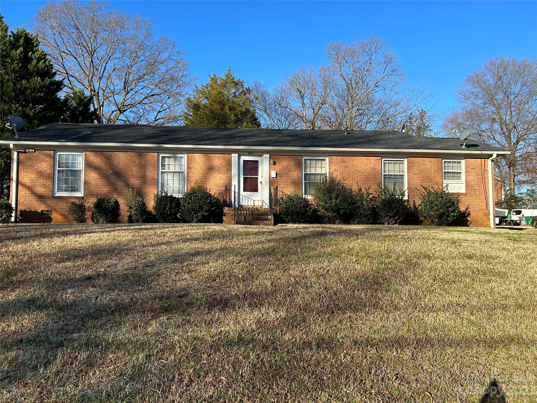 6610 Woodstream Drive Charlotte NC 28210