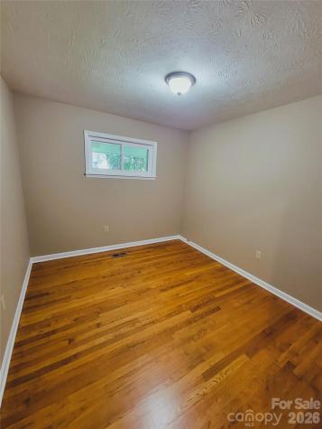 25 Browndale Road Asheville NC 28805