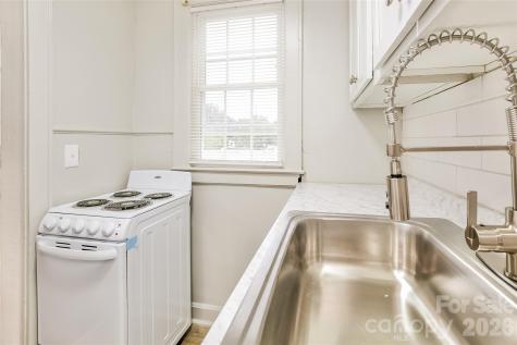 517 Willow Street Mount Airy NC 27030