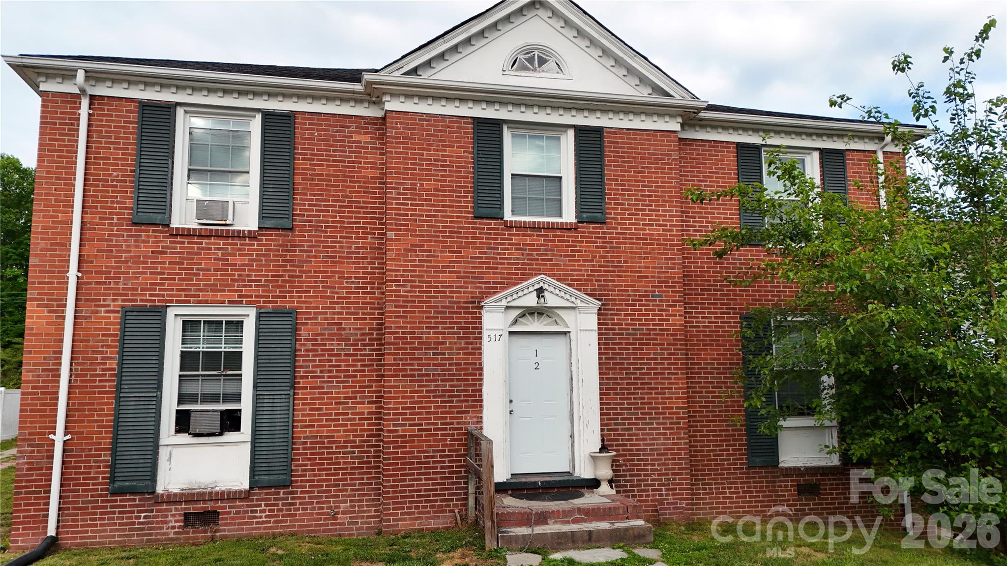 517 Willow Street Mount Airy NC 27030