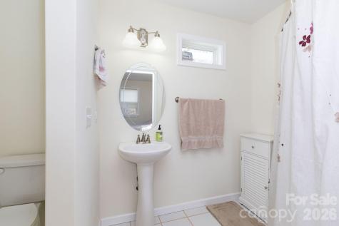 14 Lila Lane Clyde NC 28721