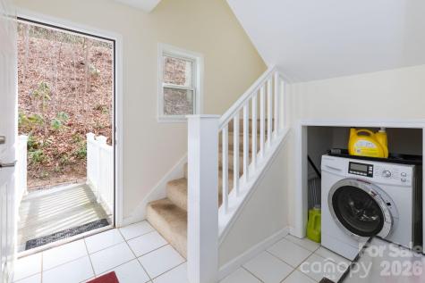14 Lila Lane Clyde NC 28721