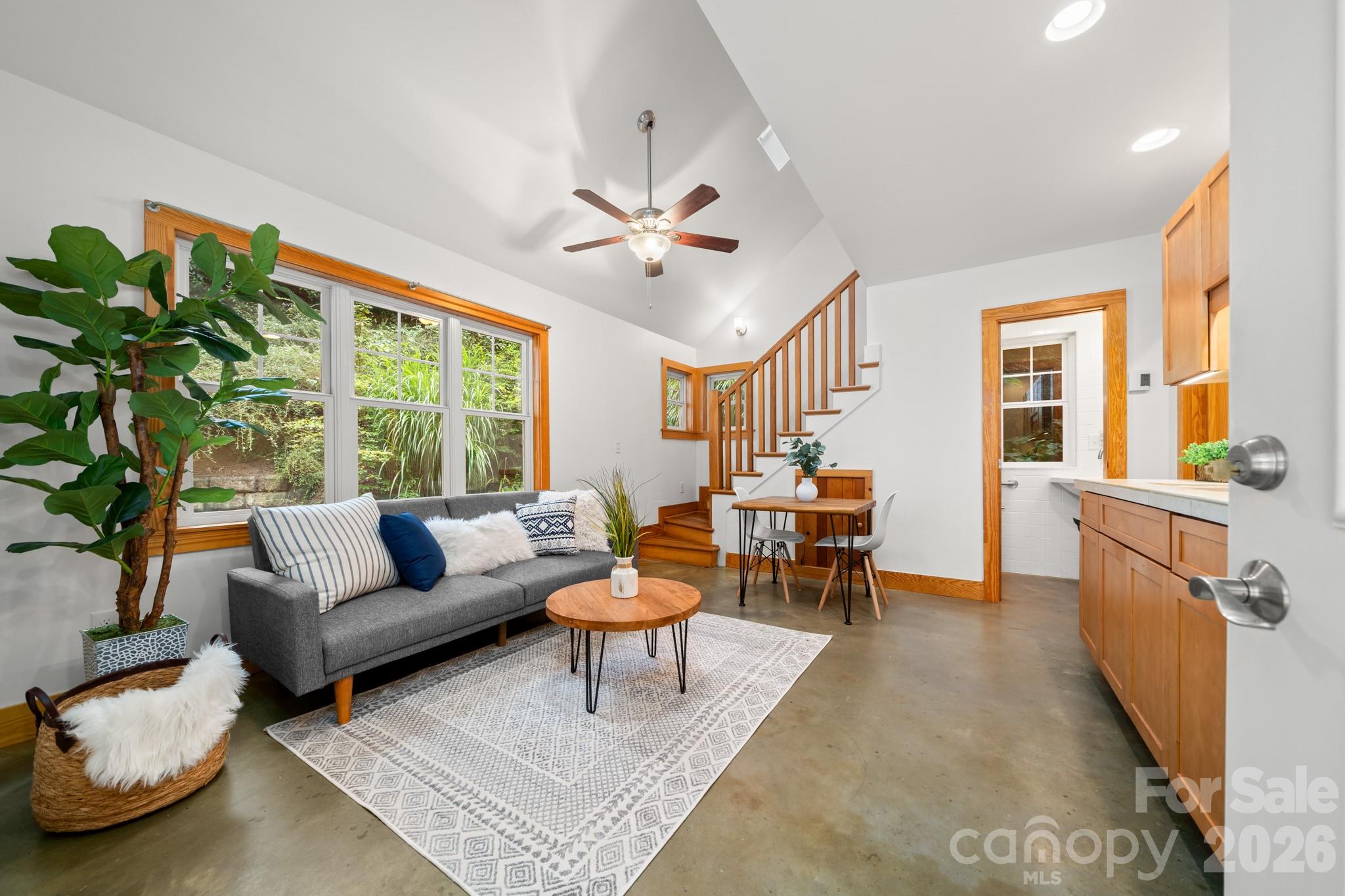 108 Lakewood Drive Asheville NC 28803