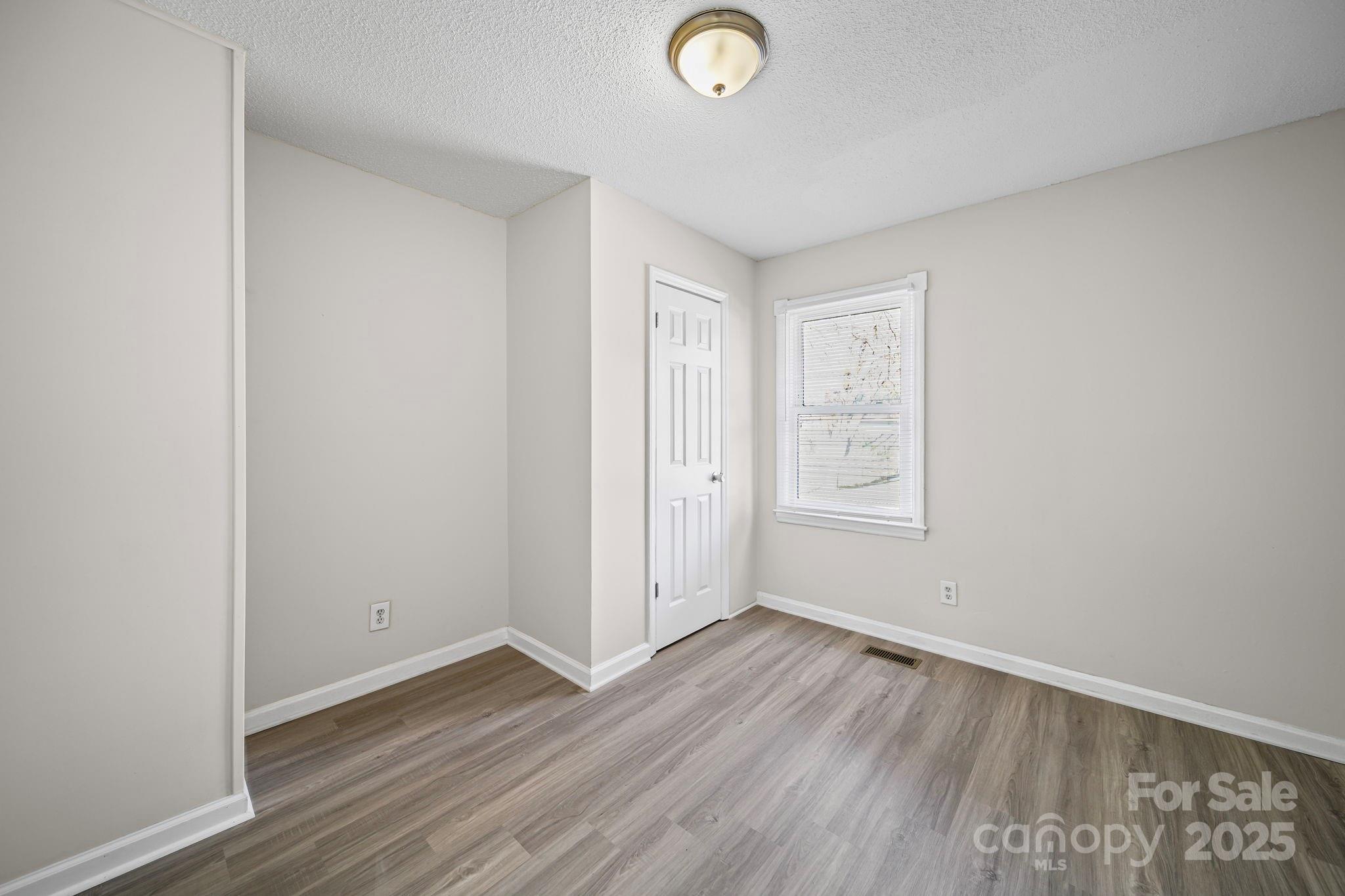 1106 Summer Drive Gastonia NC 28052