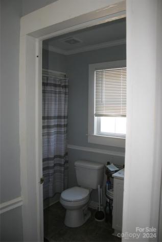 316 N Government Street Lincolnton NC 28092