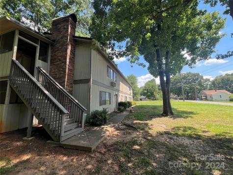810 10th Street Boulevard Hickory NC 28601