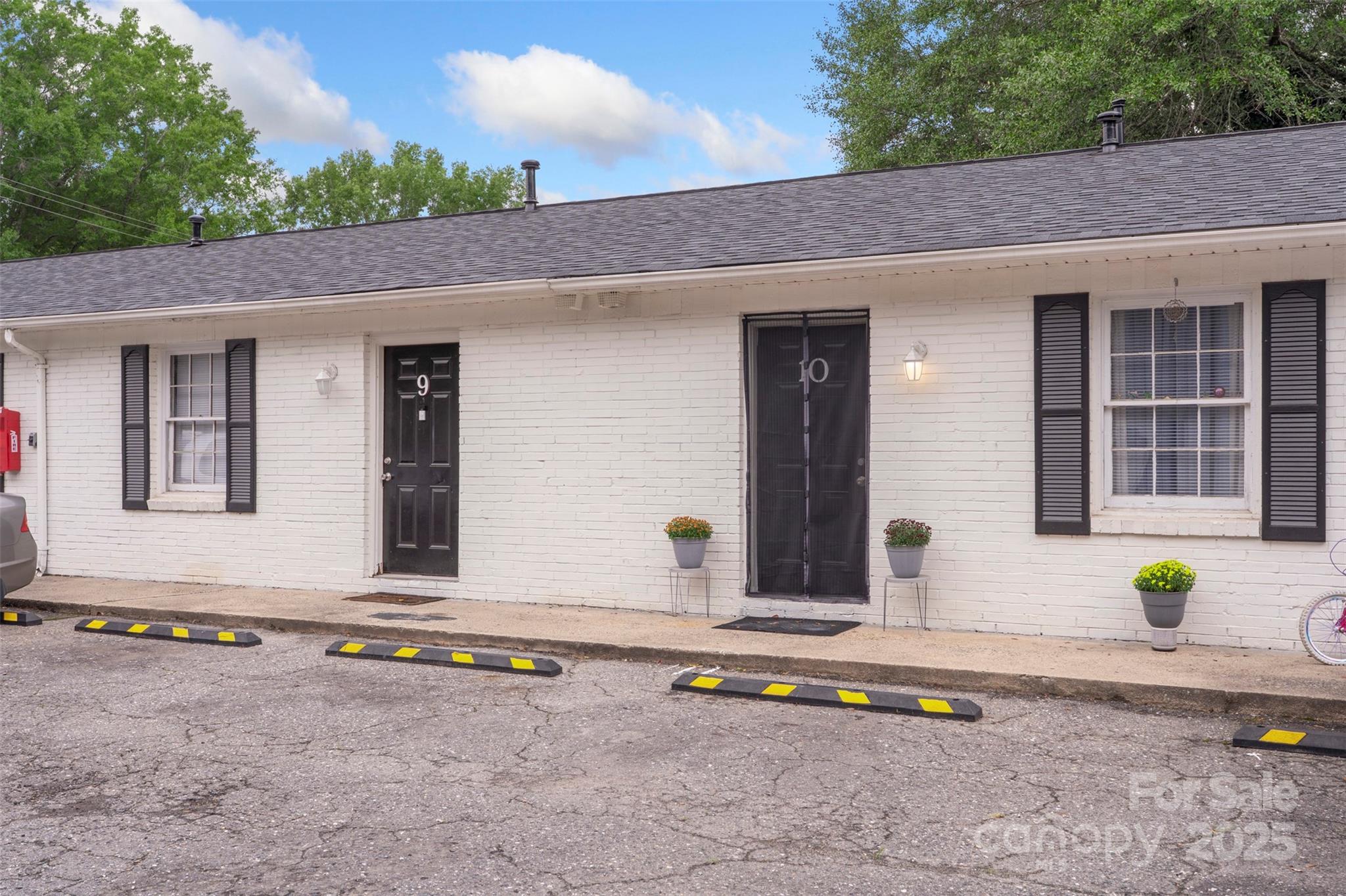 1616 W Fifth Avenue Gastonia NC 28052