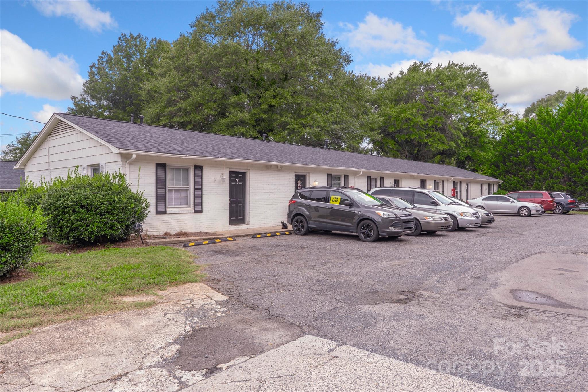 1616 W Fifth Avenue Gastonia NC 28052