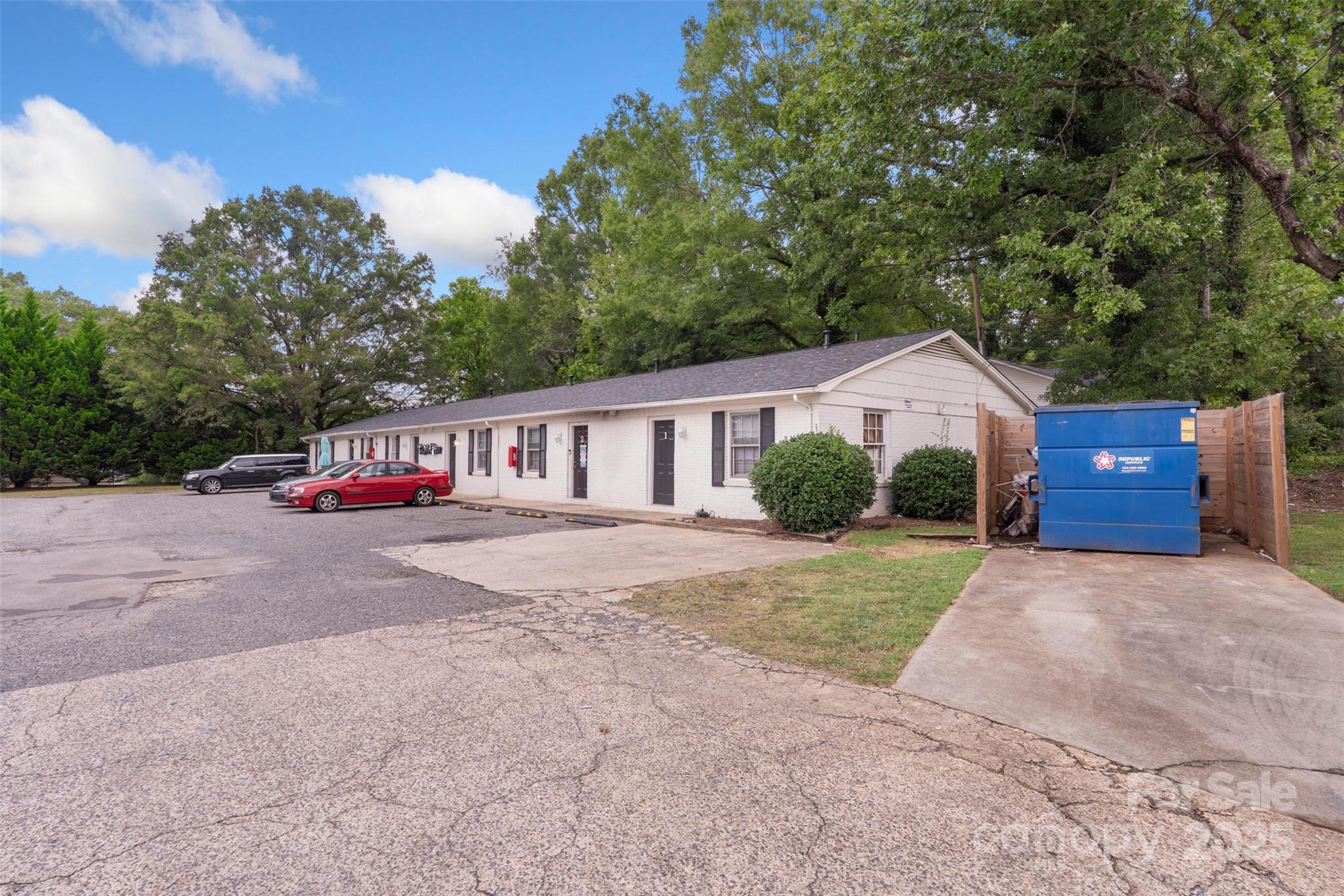 1616 W Fifth Avenue Gastonia NC 28052