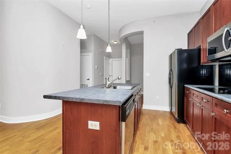 712 N Davidson Street Charlotte NC 28202