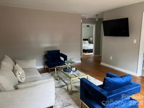 2205 Thurmond Place Charlotte NC 28205