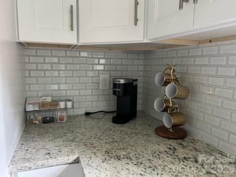 2205 Thurmond Place Charlotte NC 28205