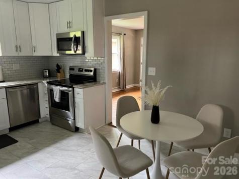 2205 Thurmond Place Charlotte NC 28205