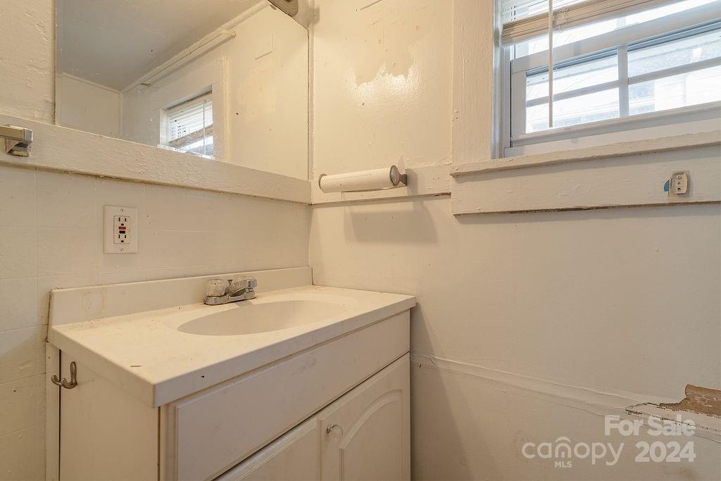 36 Ridge Street Asheville NC 28801