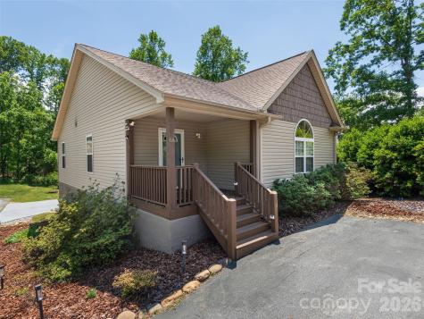 64 Springside Road Asheville NC 28803