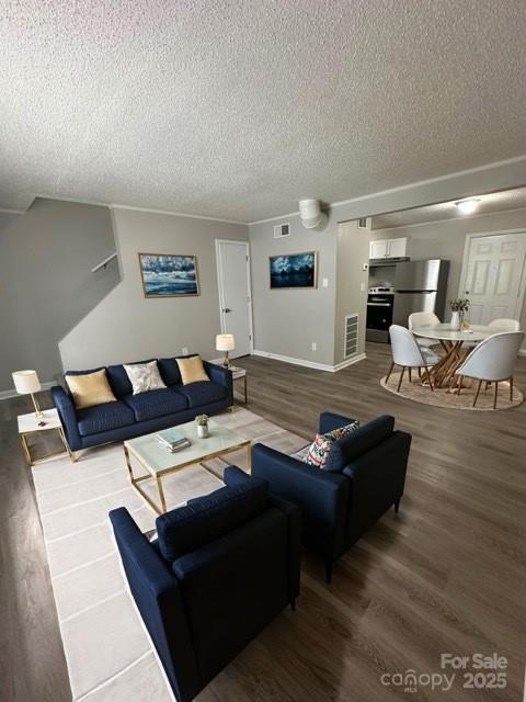 227 W Glendale Avenue Mount Holly NC 28120