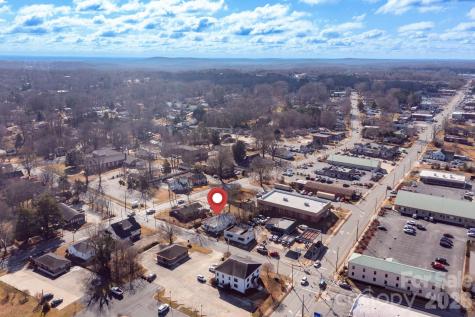 118 & 120 E Kivett Street Asheboro NC 27203
