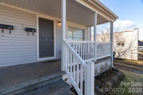 118 & 120 E Kivett Street Asheboro NC 27203