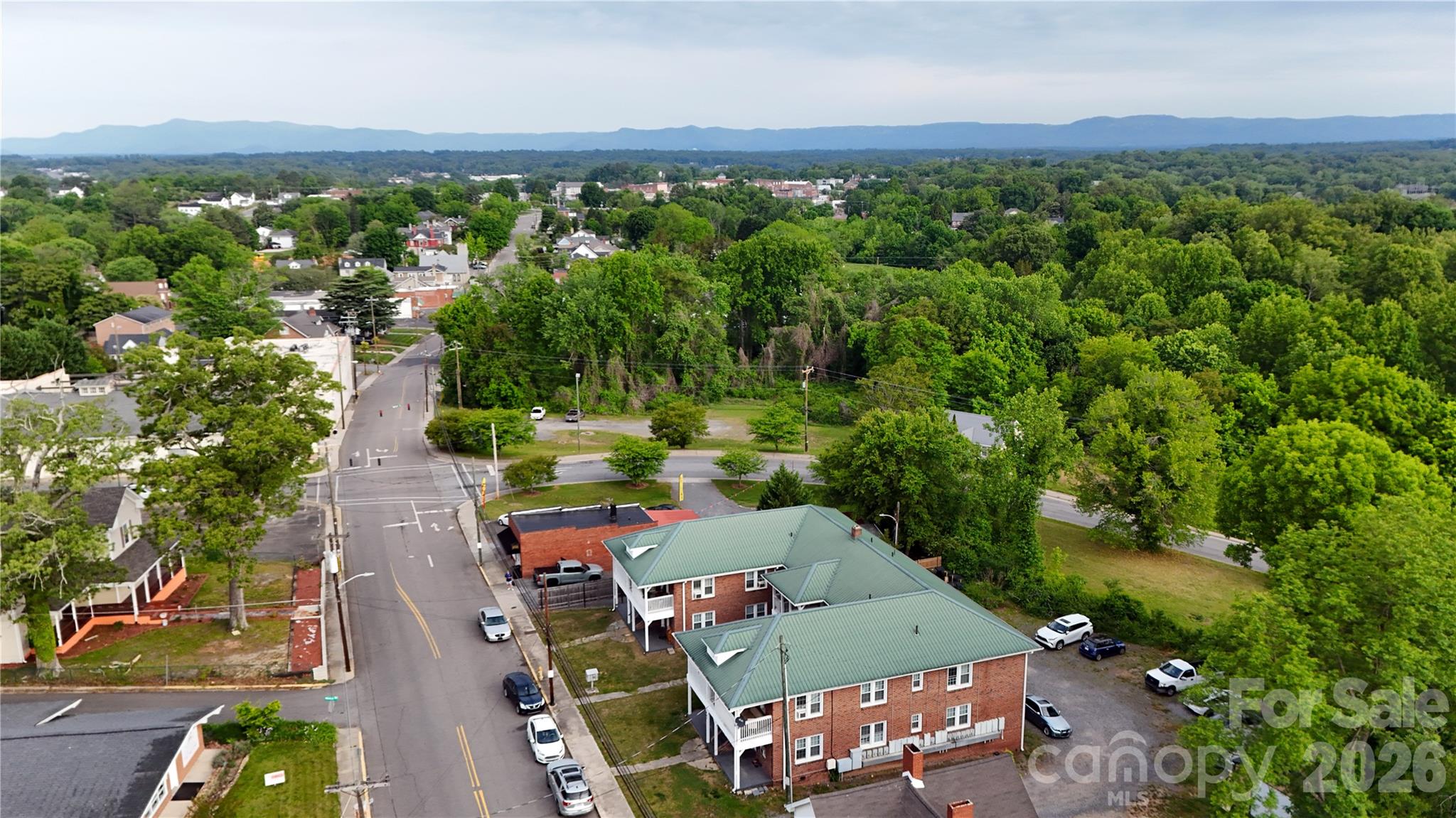 1007 S Main Street Mount Airy NC 27030