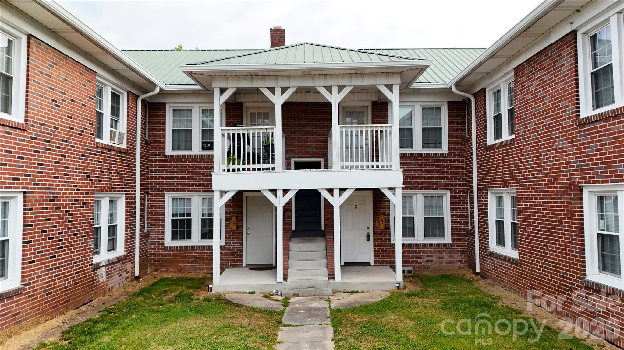 1007 S Main Street Mount Airy NC 27030