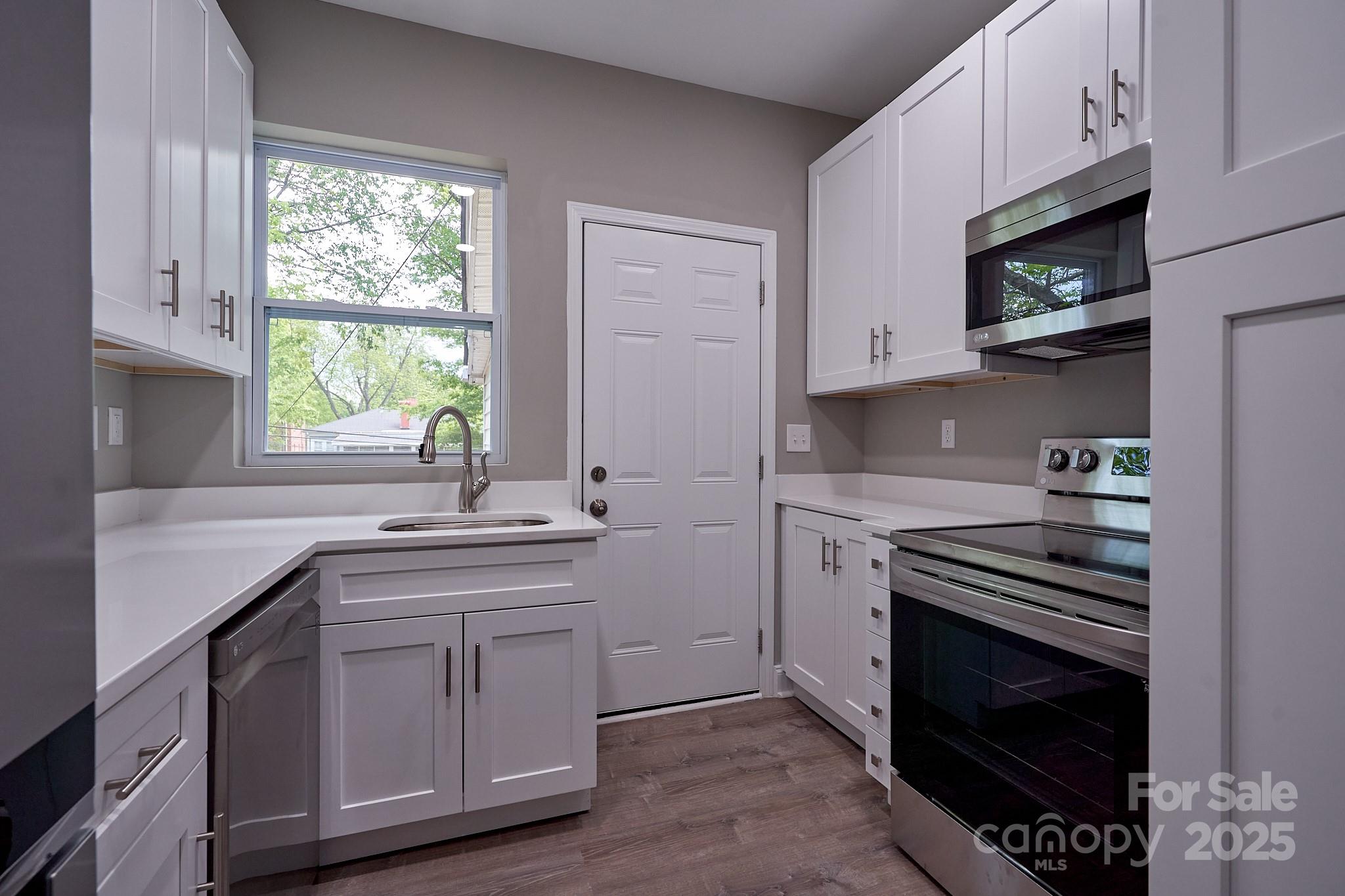 217 Circle Avenue Charlotte NC 28207