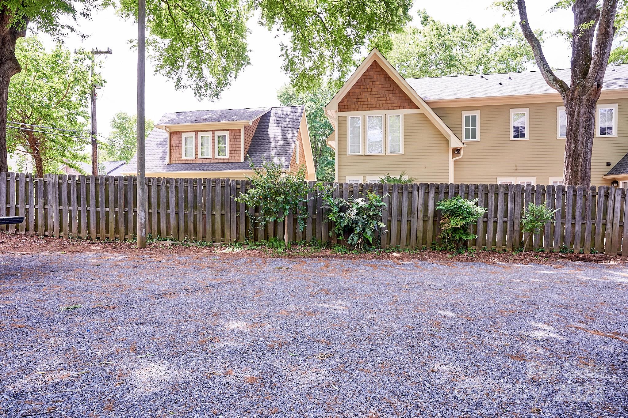 217 Circle Avenue Charlotte NC 28207