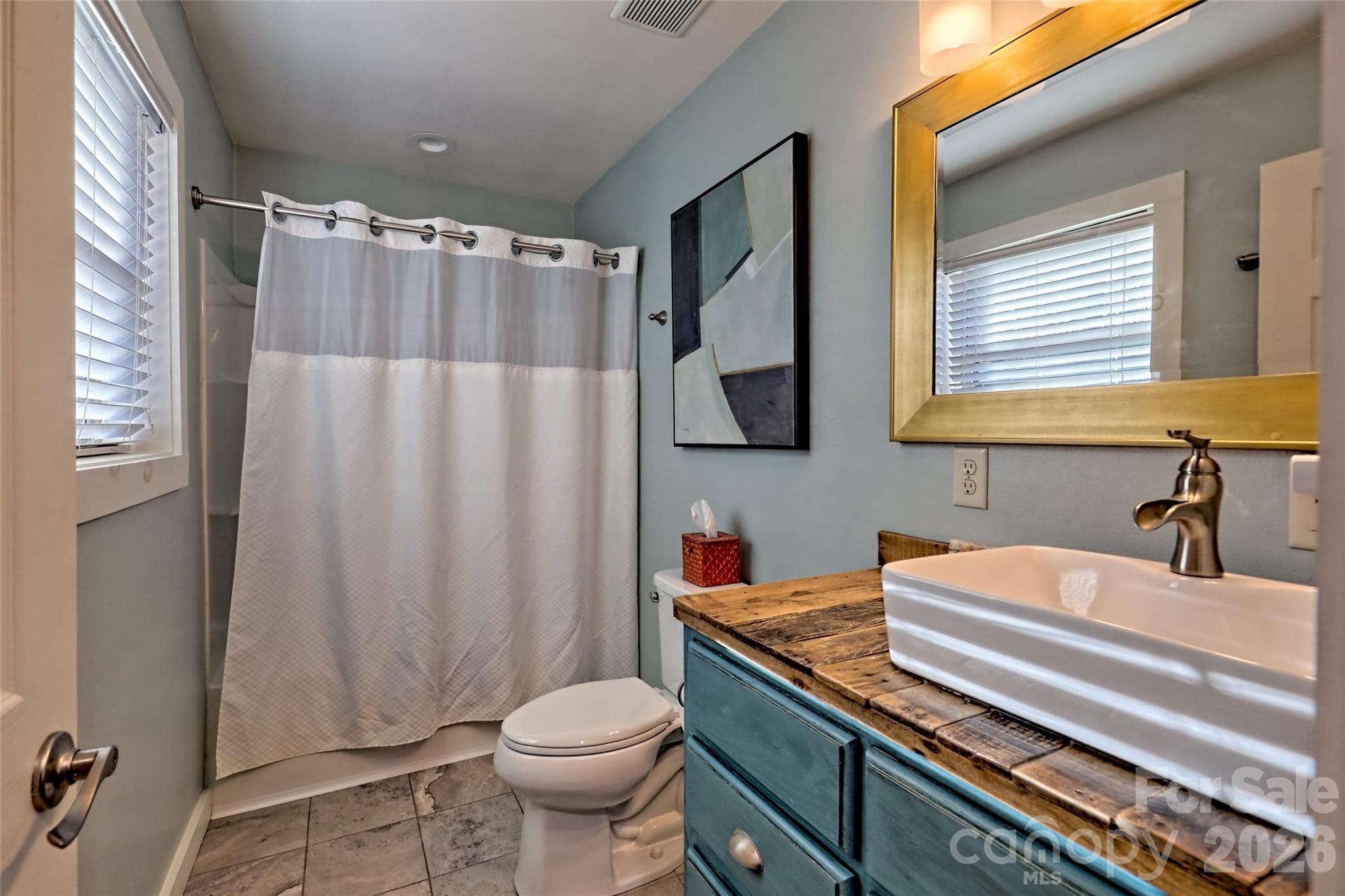 1628 Round Hill Road Bryson City NC 28713
