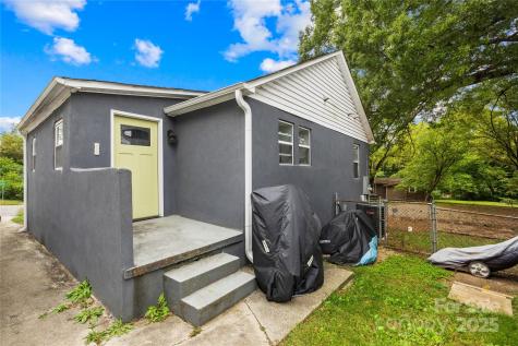 221, 225, & 227 Garfield Street Statesville NC 28677