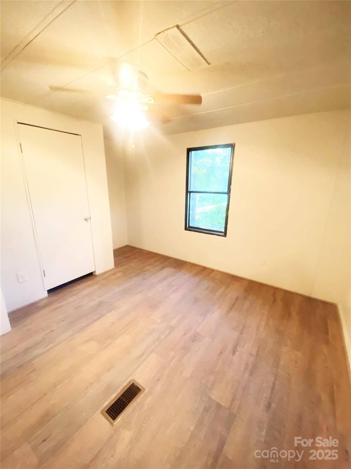 295 Asbury Road Candler NC 28715