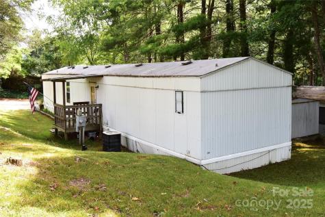 295 Asbury Road Candler NC 28715