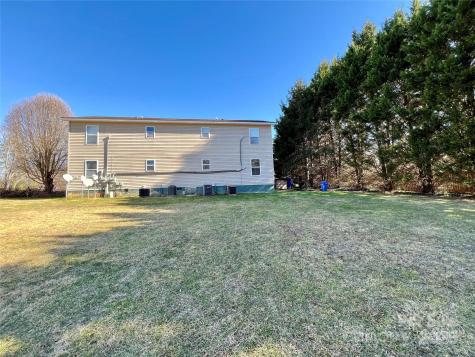 3 Wesley Branch Road Asheville NC 28806