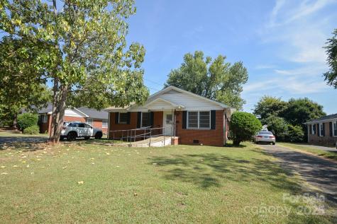 6911 Woodstream Drive Charlotte NC 28210