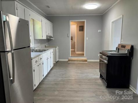 3210 28th Avenue Drive NE Hickory NC 28601