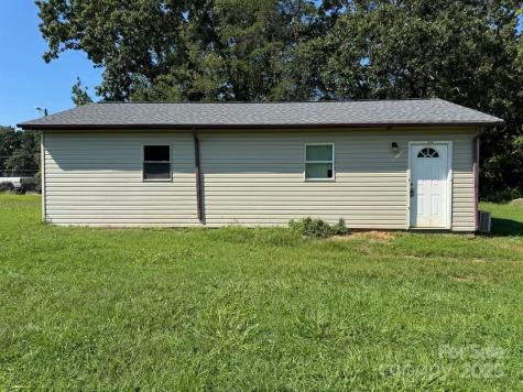 3210 28th Avenue Drive NE Hickory NC 28601