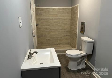 3210 28th Avenue Drive NE Hickory NC 28601