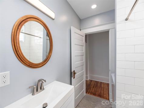 273 Hillside Street Asheville NC 28801