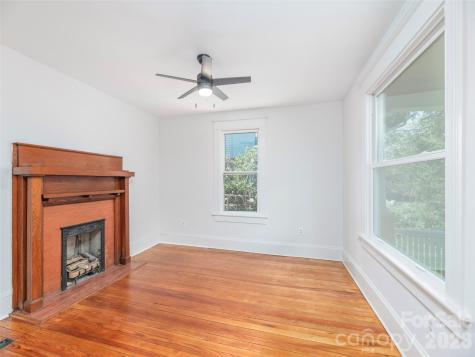 273 Hillside Street Asheville NC 28801